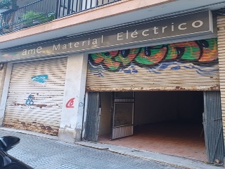 Local comercial en C/ Pintor Sorolla - Gandía - Valencia 2