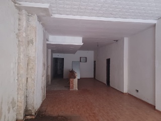 Local comercial en C/ Pintor Sorolla - Gandía - Valencia 3