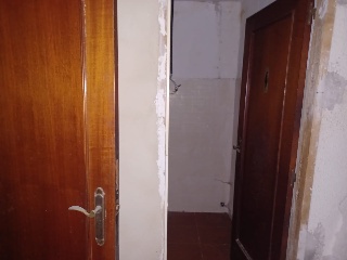 Local comercial en C/ Pintor Sorolla - Gandía - Valencia 6