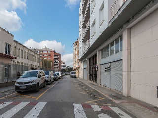 Local en C/ Doctor Ferrán  - Reus - Tarragona 28