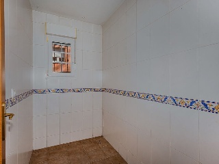 Chalet adosado en C/ Aquilino Camacho 8