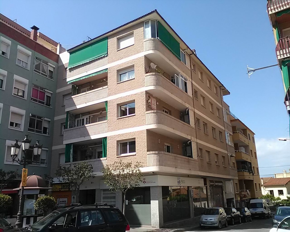 Piso en Pz de La Font - Montornès del Vallès - Barcelona