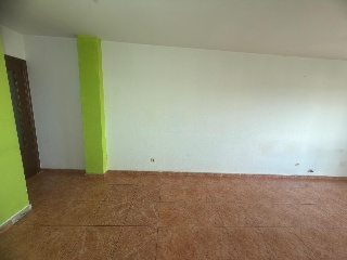 Piso con garaje en C/ Transversal 4