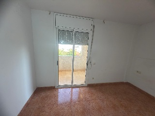 Piso con garaje en C/ Transversal 13