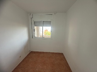 Piso con garaje en C/ Transversal 16