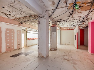 Pisos y locales en C/ Abat Sola, Gandia (Valencia) 10