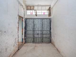 Pisos y locales en C/ Abat Sola, Gandia (Valencia) 12