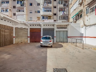 Pisos y locales en C/ Abat Sola, Gandia (Valencia) 27