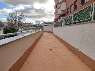 Piso y garaje en C/ Fresneda, Guadalajara 11
