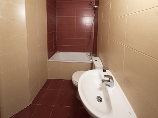 Piso y garaje en C/ Fresneda, Guadalajara 23