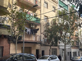 Piso en C/ Magnolies, Esplugues de Llobregat (Barcelona) 3