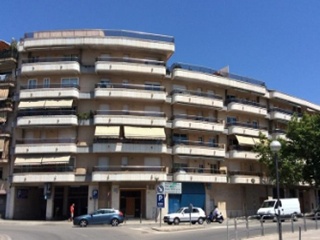 Garaje en venta en Vilanova I La Geltrú de 14  m²
