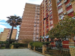 Piso en venta en Castilleja De La Cuesta de 77  m²
