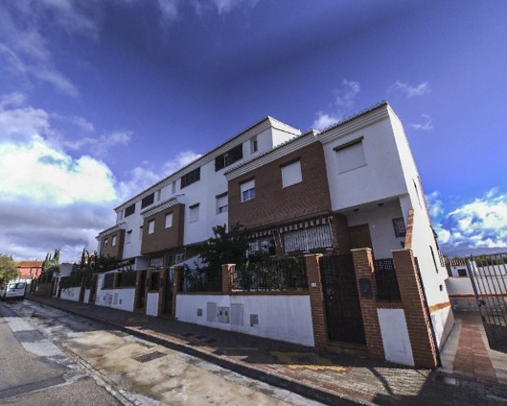 Unifamiliar adosado en Ur Los Llanos - Atarfe - Granada