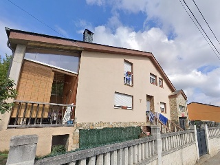 Piso en venta en Villadecanes de 198  m²