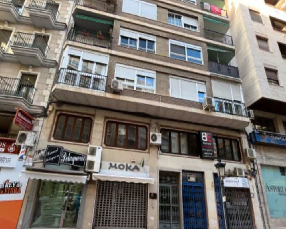 Local en C/ Obispo Rocamora, Orihuela (Alicante)