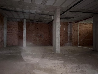 Local en C/ de los Bomberos - Linares - Jaén 17