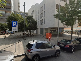 Locales en C/ del Celler, Terrassa (Barcelona) 18