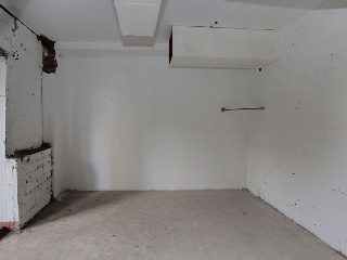 Local en Av Generalitat 12