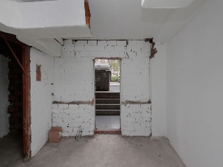 Local en Av Generalitat 13