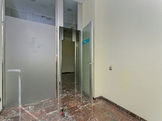 Local en C/ Lluis Muncunill - Terrassa - Barcelona 20