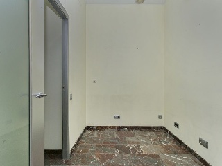 Local en C/ Lluis Muncunill - Terrassa - Barcelona 21