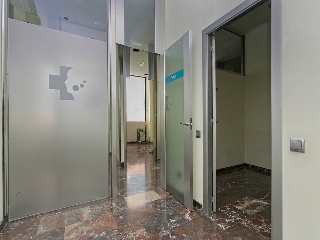 Local en C/ Lluis Muncunill - Terrassa - Barcelona 22