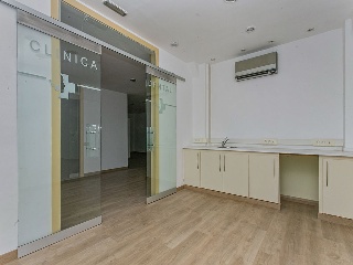 Local en C/ Lluis Muncunill - Terrassa - Barcelona 29