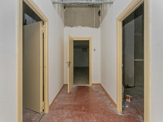 Local en C/ Lluis Muncunill - Terrassa - Barcelona 34