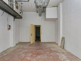 Local en C/ Lluis Muncunill - Terrassa - Barcelona 42