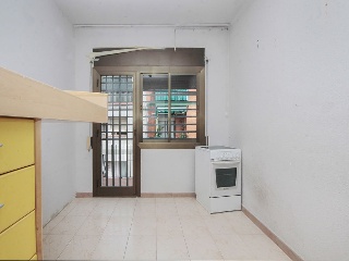 Piso en C/ Chile en Badalona, Barcelona 12