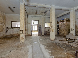 Local en C/ Arcipreste de Hita 15