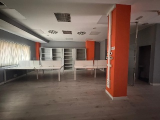 Local en C/ Antonio Royo - Zaragoza - 18