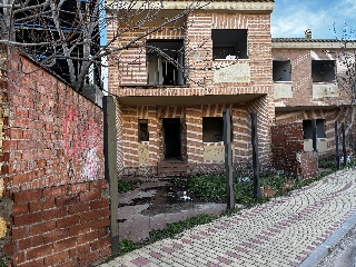 Promoción de adosados en construcción en C/ Noblejas, Dosbarrios (Toledo) 3