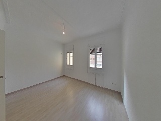 Piso en venta en Madrid de 89  m²