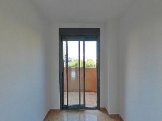 Vivienda en Av Juan Sanchís Candela 10