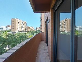 Vivienda en Av Juan Sanchís Candela 31