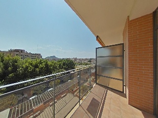 Vivienda en Av Juan Sanchís Candela 32