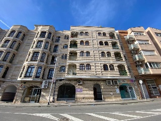 Pisos banco el Vendrell