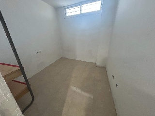 Piso en Ctra los motores 7