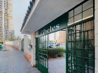 Piso en venta en Benidorm de 80  m²