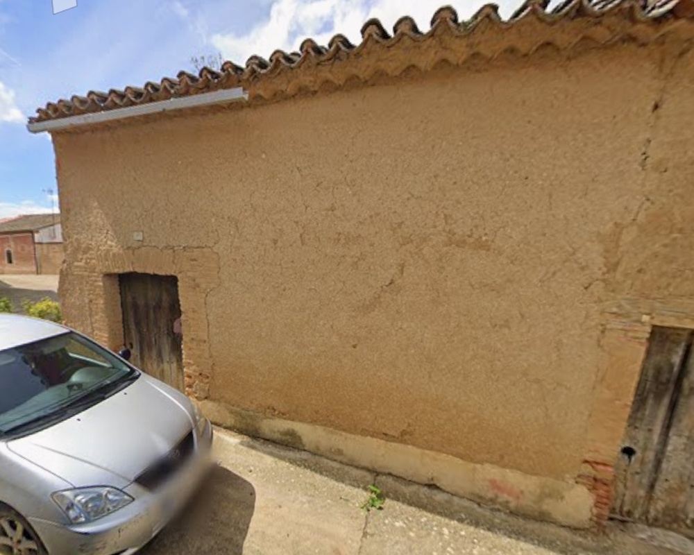 Local-almacén en C/ Camarín, Bustillo del Oro (Zamora)