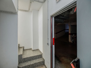 Garajes en Avda. Alt Empordà, Bàscara (Girona) 4