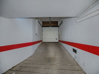 Garajes en Avda. Alt Empordà, Bàscara (Girona) 9