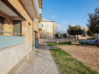 Garajes en Avda. Alt Empordà, Bàscara (Girona) 23