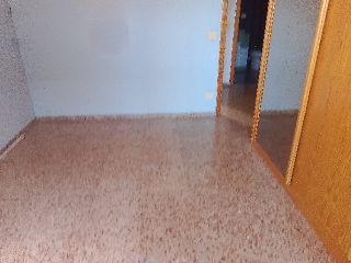 Piso en Av Germán Sapiña 5