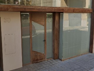 Local en C/Vilanova de la Muga 3