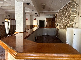 Local en C/ Menéndez Pelayo 17