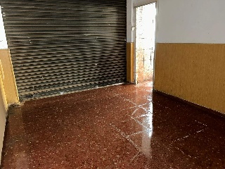Local en C/ Menéndez Pelayo 22