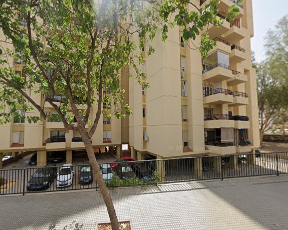 Garaje en C/ Juan de Ortega - Málaga -
